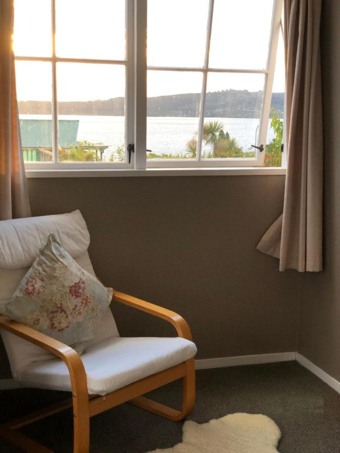 2Mins To Lakefront Family Retreat Taupo Bagian luar foto