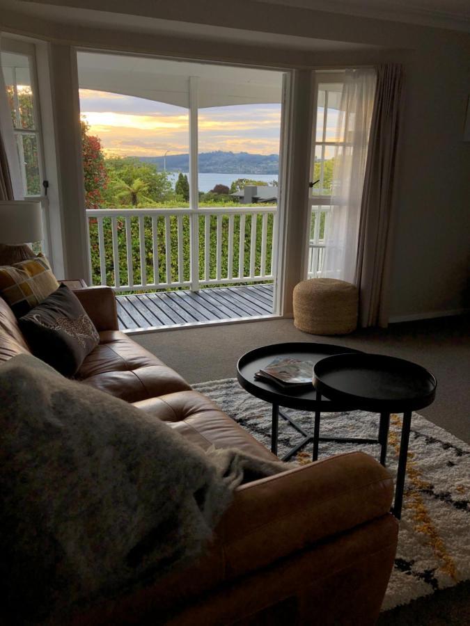 2Mins To Lakefront Family Retreat Taupo Bagian luar foto